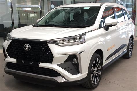 Toyota Veloz .